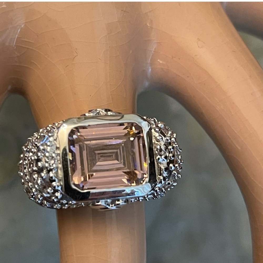 NWOT Sterling Silver Pink Topaz ring, Sz 7